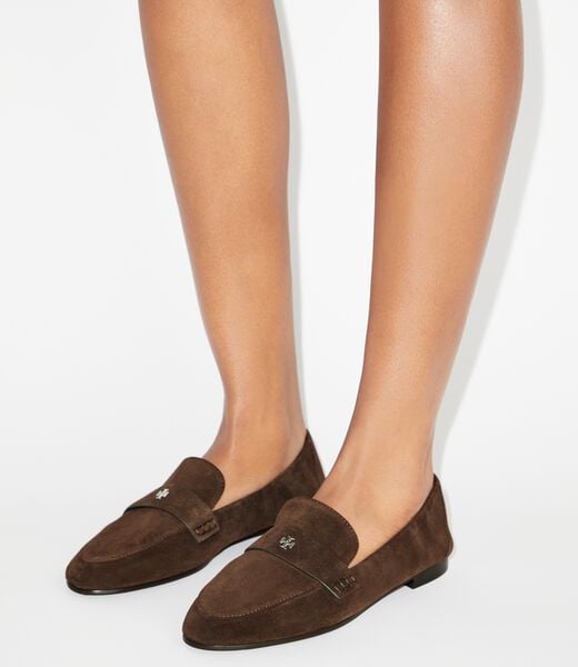 tory burch حذاء باليه بدون كعب