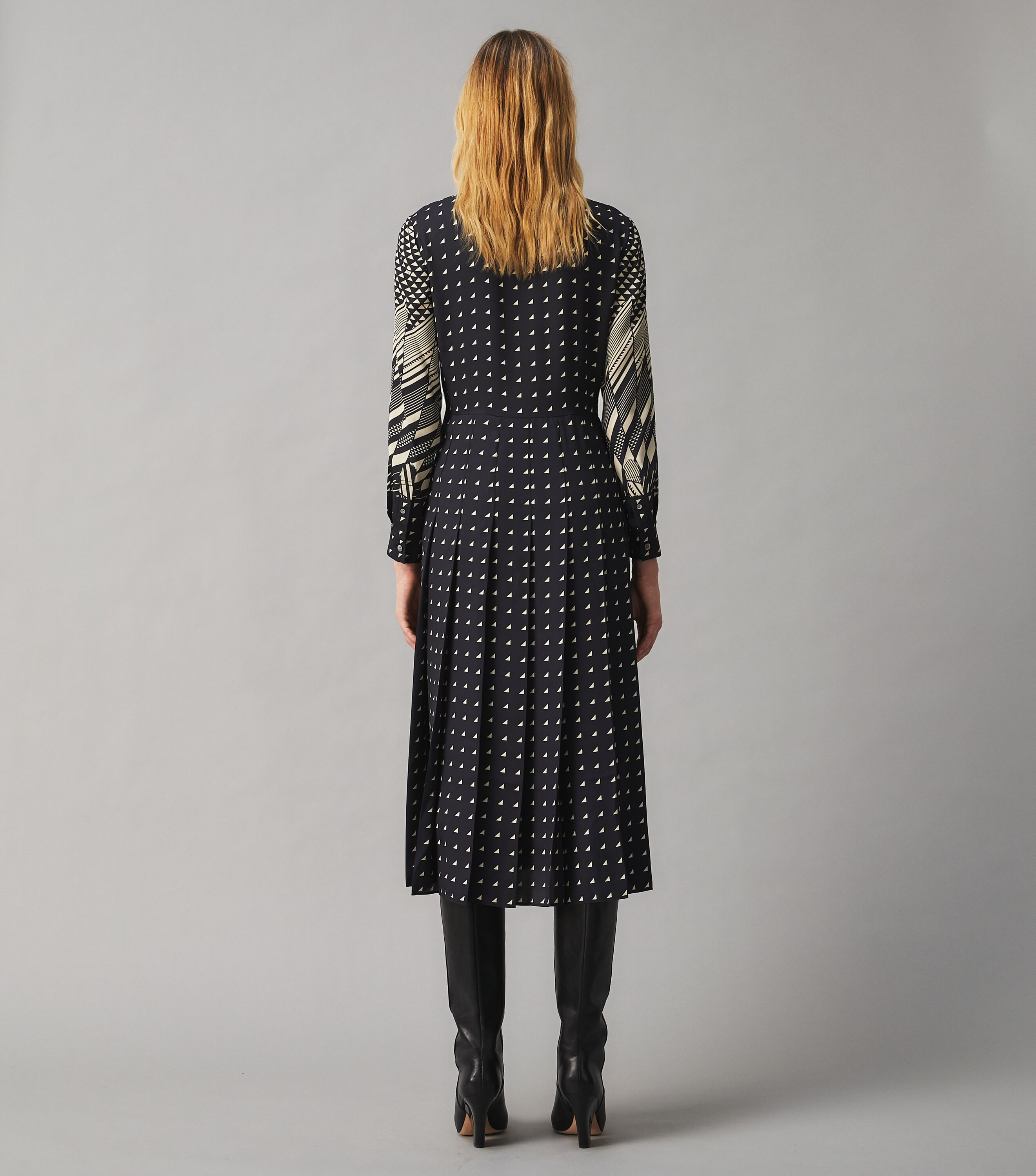 Tory burch triangle geo shirtdress clearance