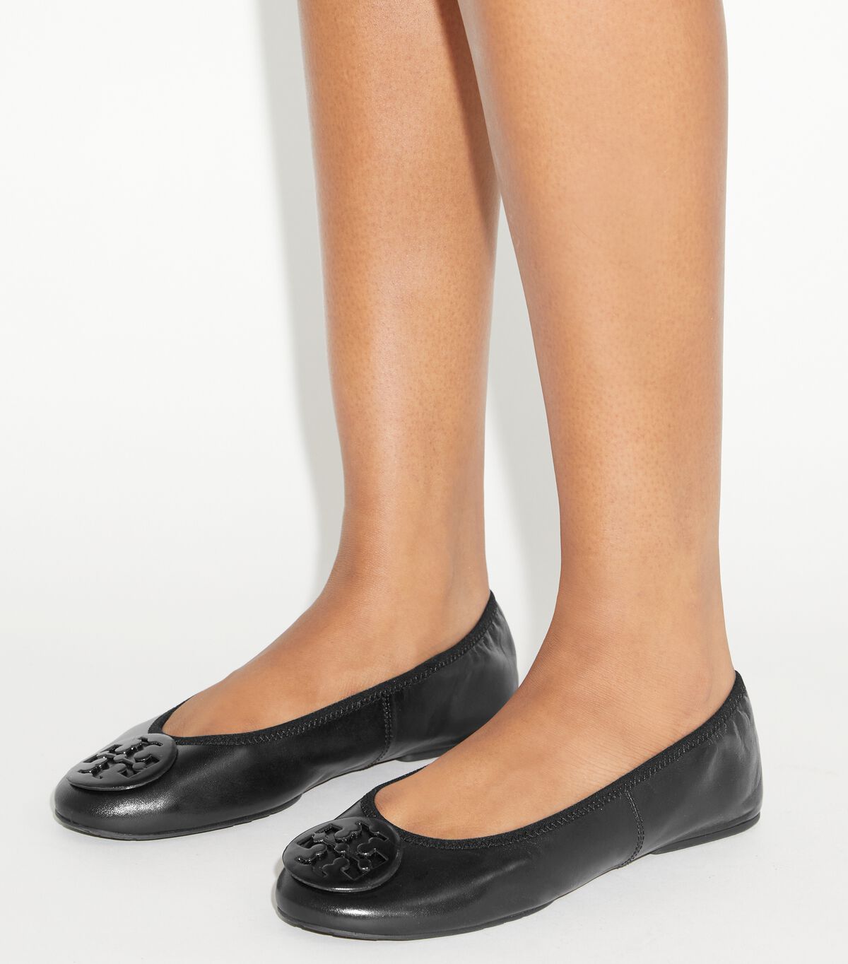 tory burch ريفا ترافل باليه