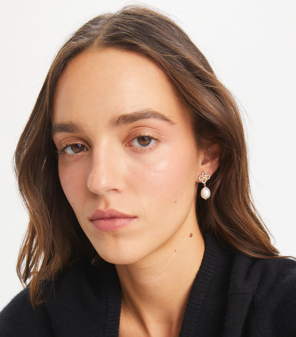 tory burch kira clover pearl drop earring
