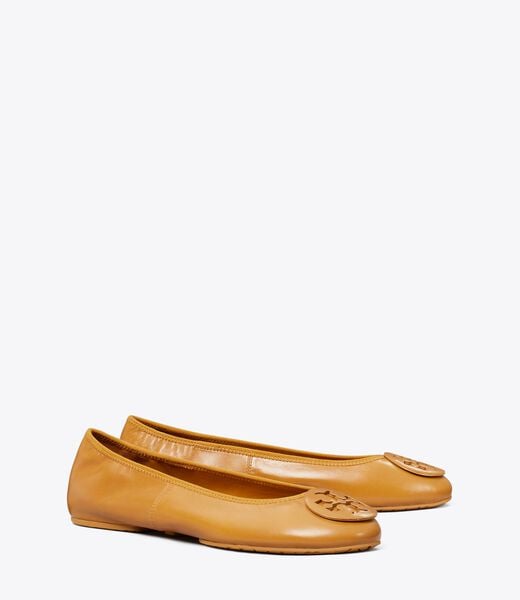 tory burch ريفا ترافل باليه