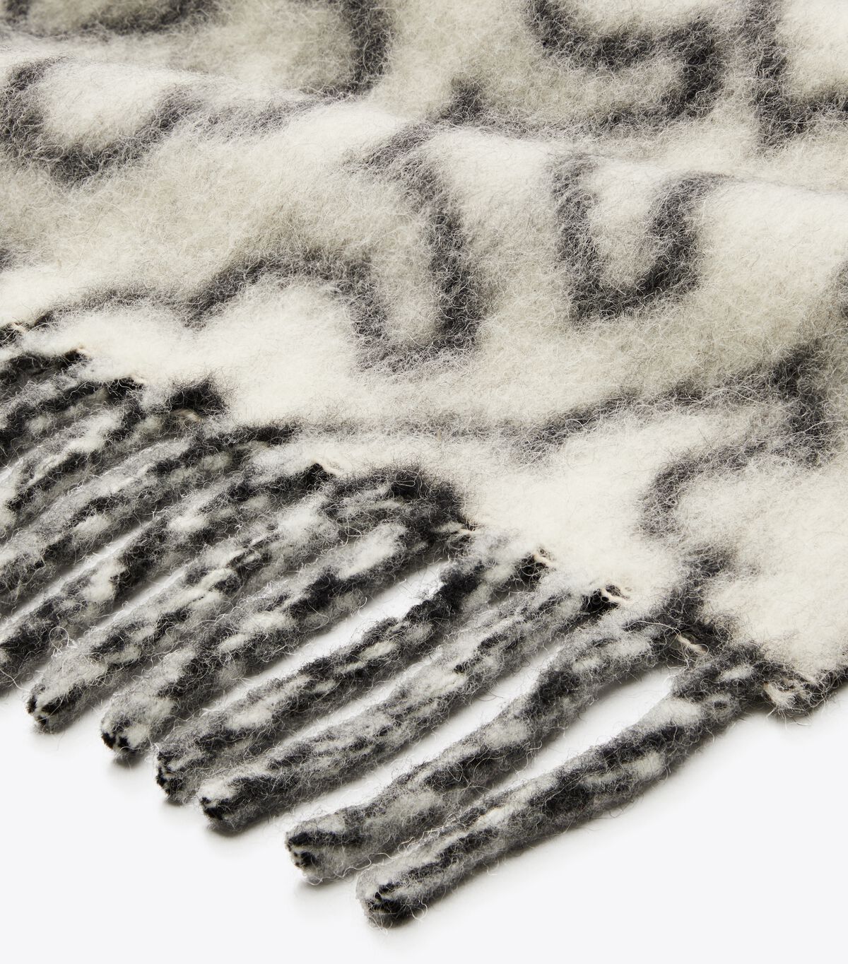 tory burch puzzle logo scarf