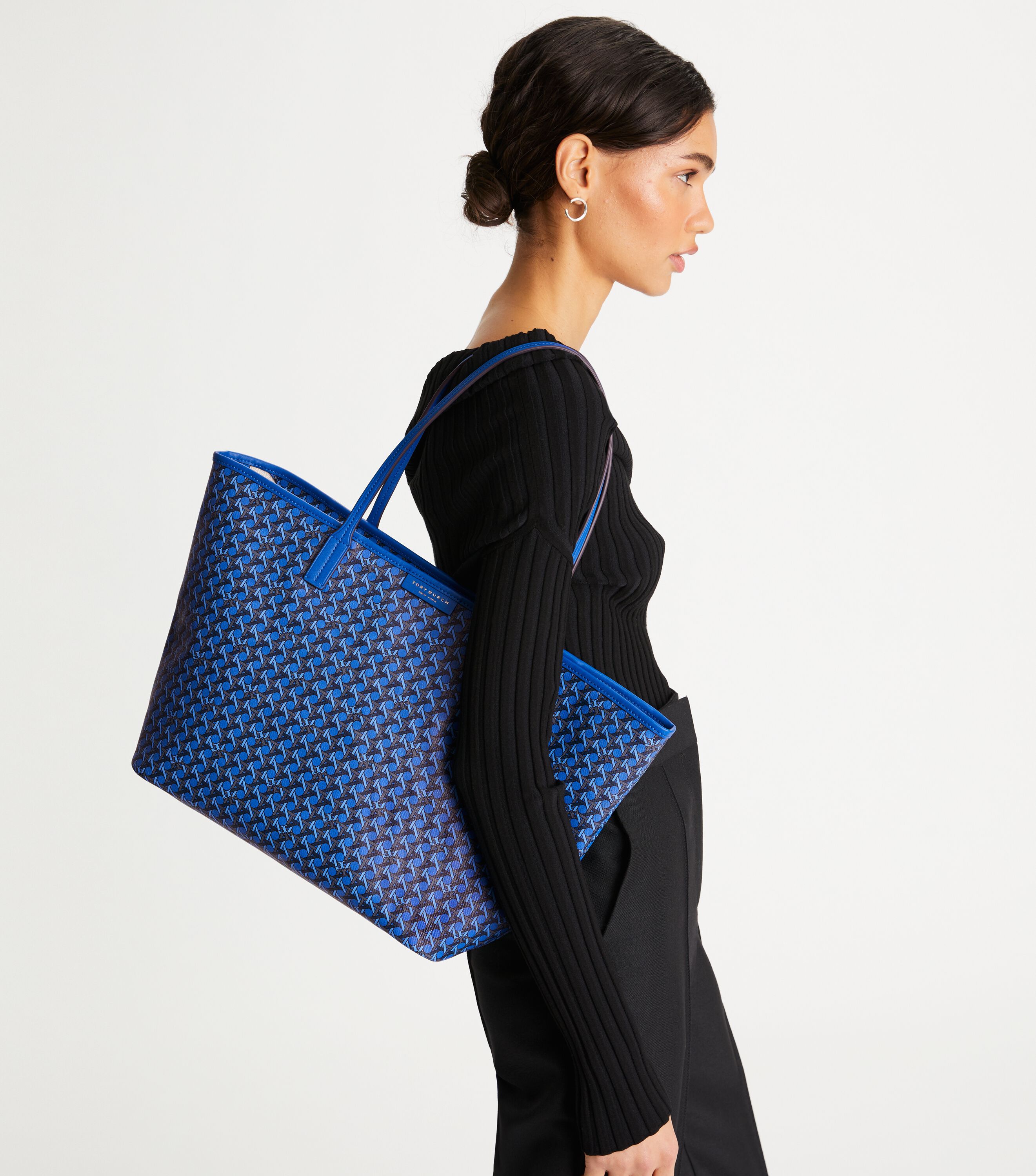 【A4対応】TORY BURCH EVER-READYトートバッグ Tory Burch Small Ever-Ready Zip Tote | Nordstrom