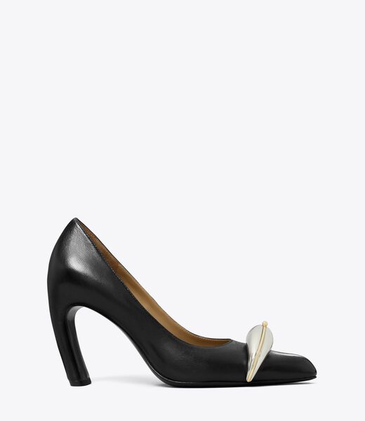 tory burch pierced pump