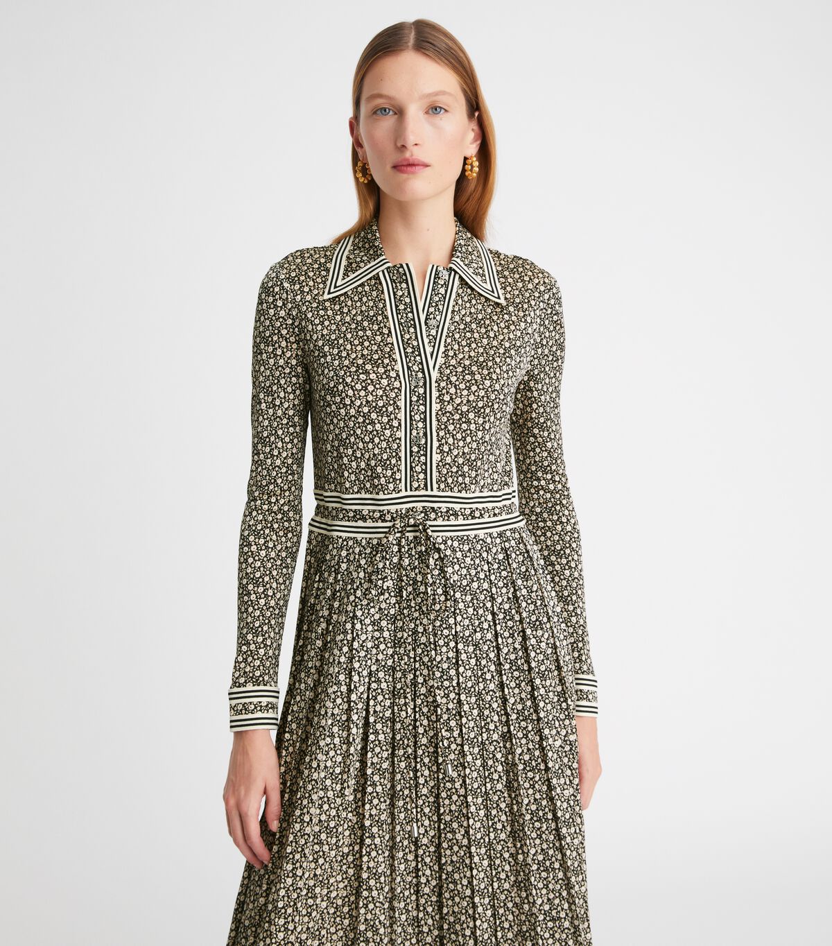 tory burch ditsy floral knit shirtdress