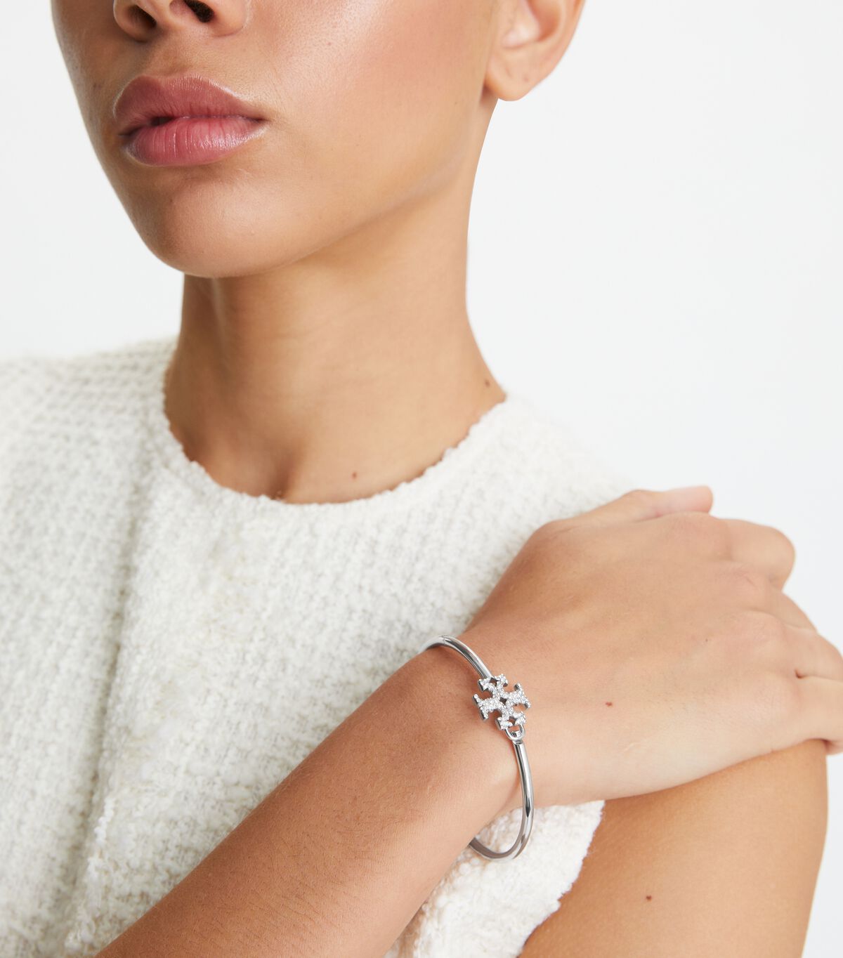 tory burch eleanor pav hinged cuff