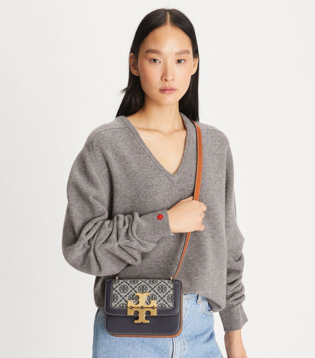 tory burch small t monogram eleanor shoulder bag