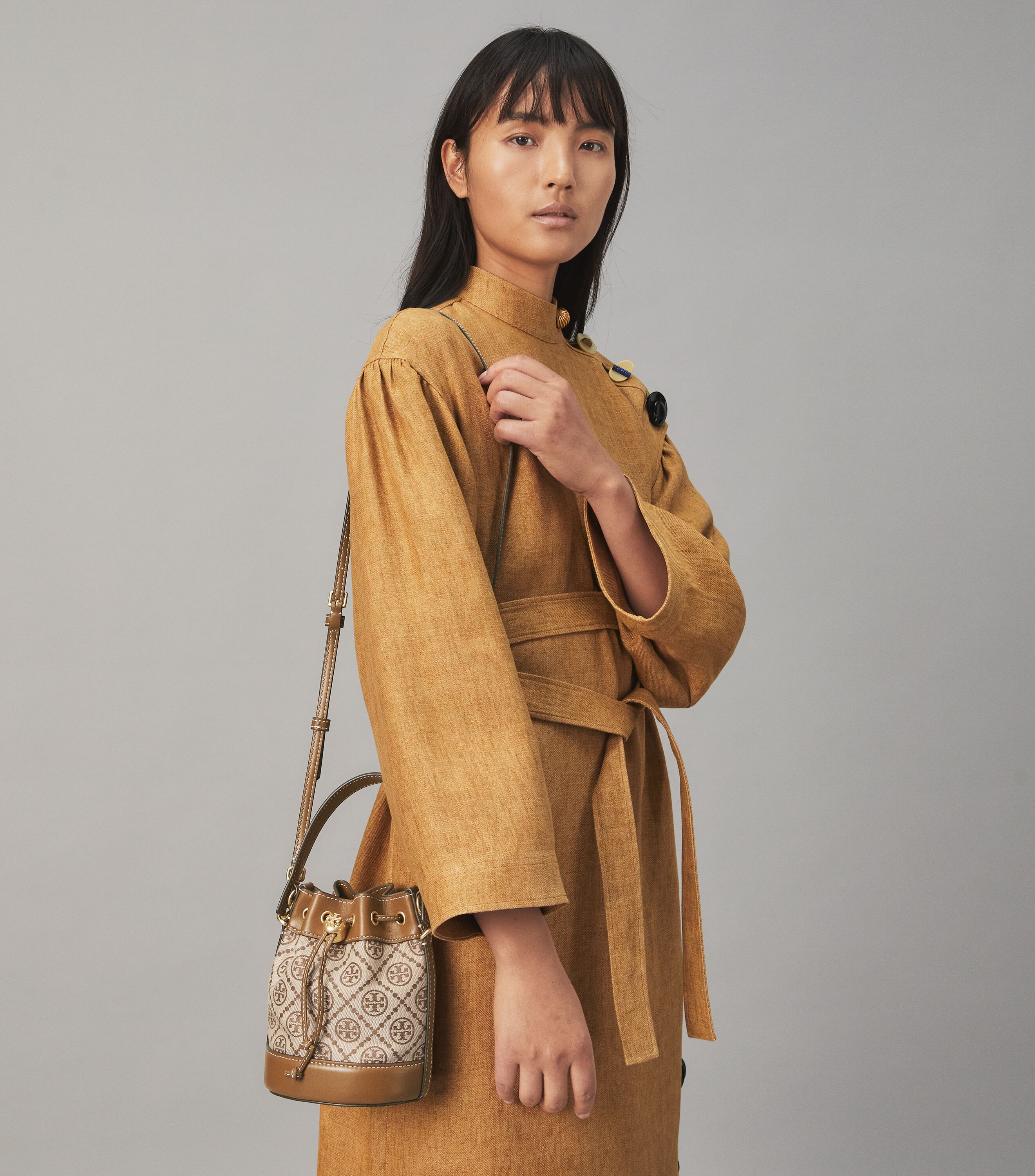T monogram jacquard cheap mini bucket bag