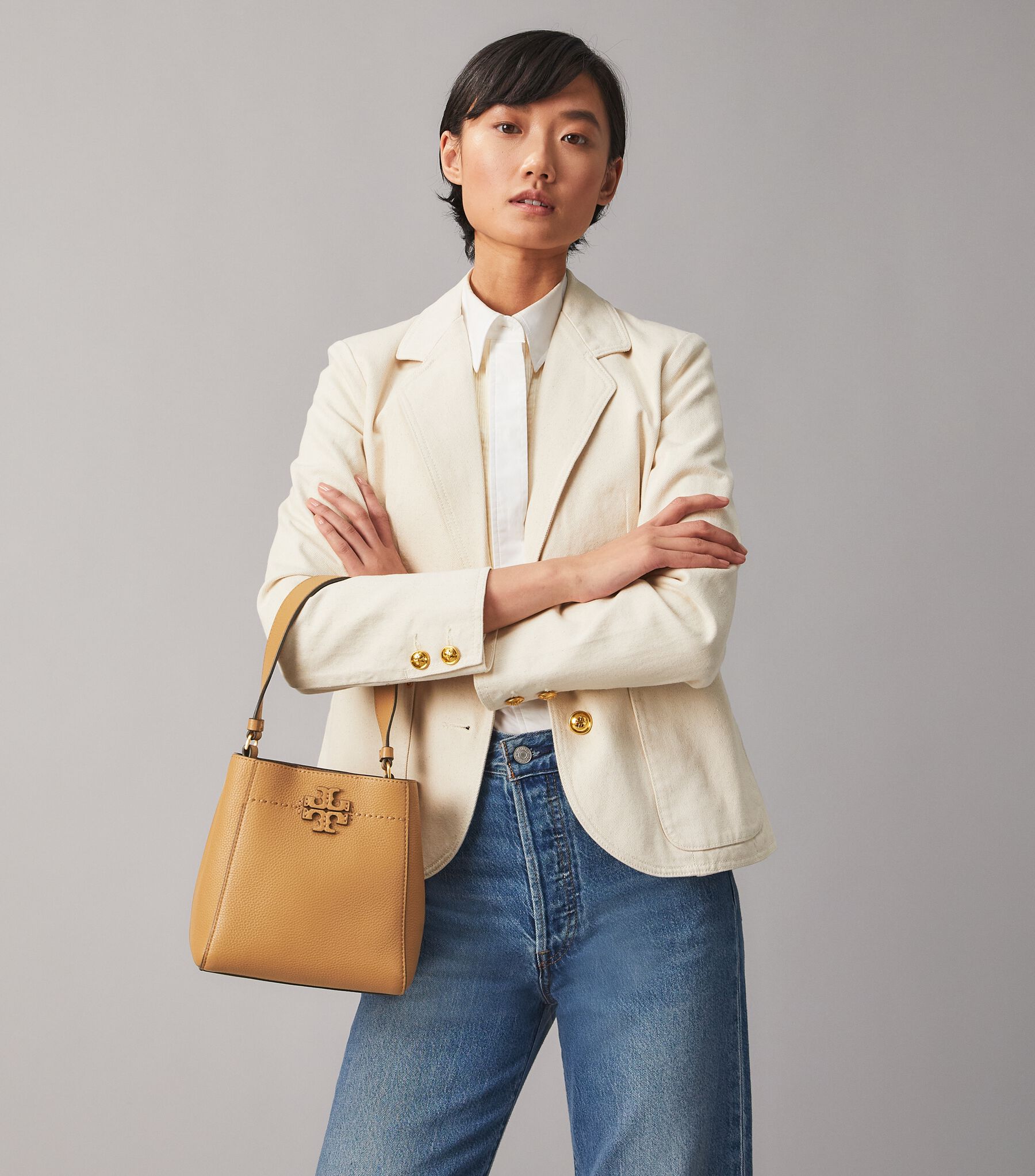 Small McGraw Bucket Bag, Tiramisu Tory Burch KW