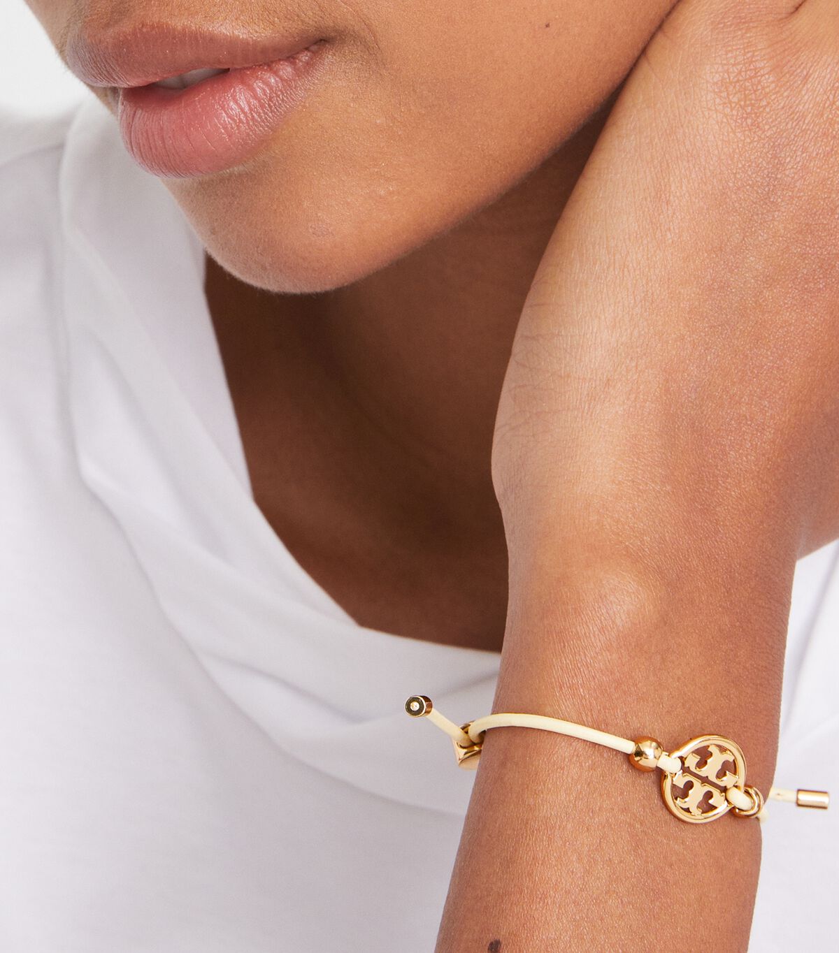 tory burch سوار ميلر سلايدر