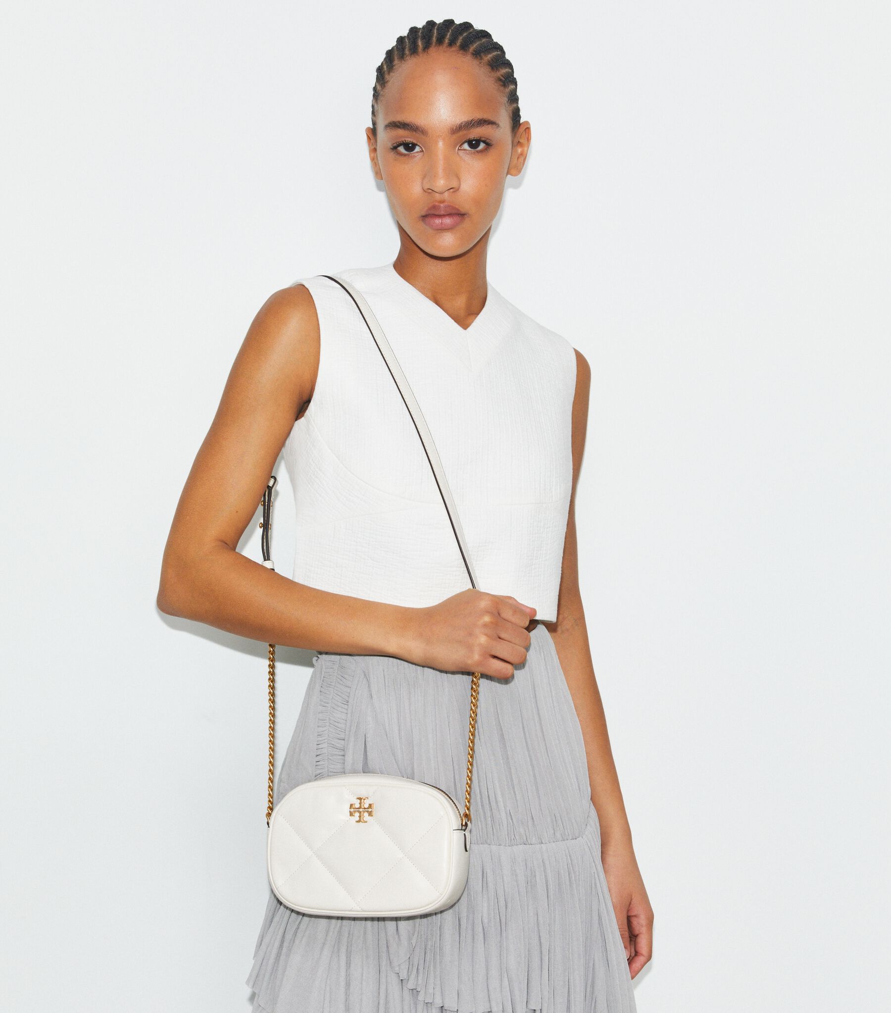 Kira Diamond Quilt Camera Bag, Blanc | Tory Burch KW