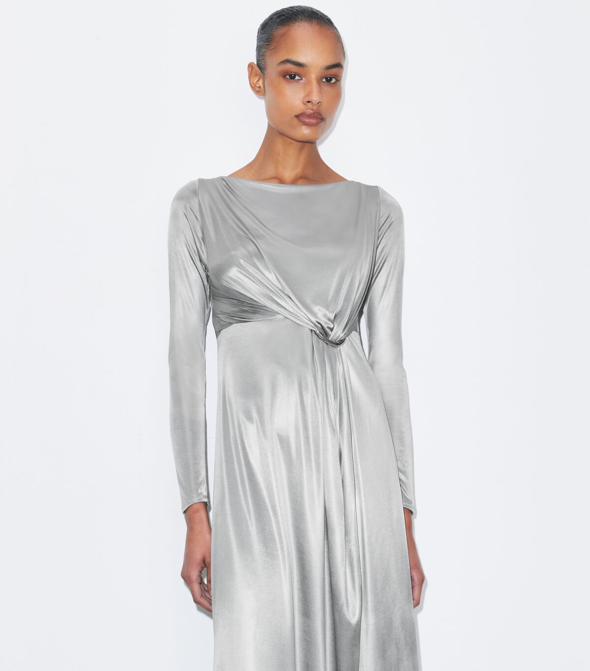 فستان جيرسي مكشكش tory burch فستان جيرسي مكشكش