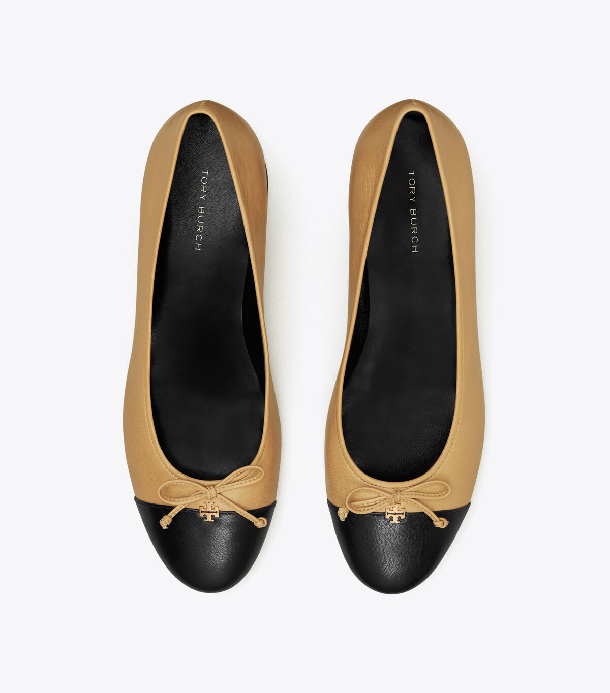 tory burch حذاء كاب تو