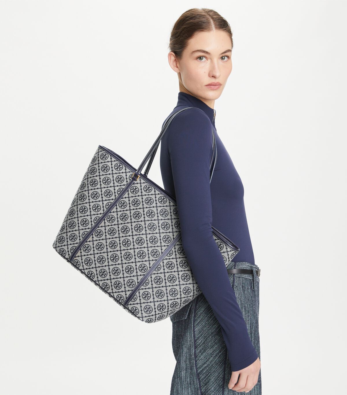 tory burch t monogram zip tote