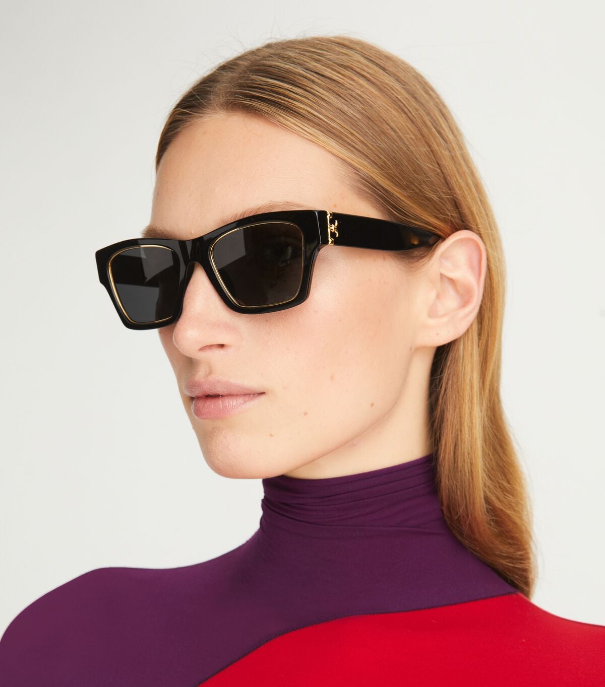 Trace Sunglasses, Transparent Navy/ Solid Brown | Tory Burch KW