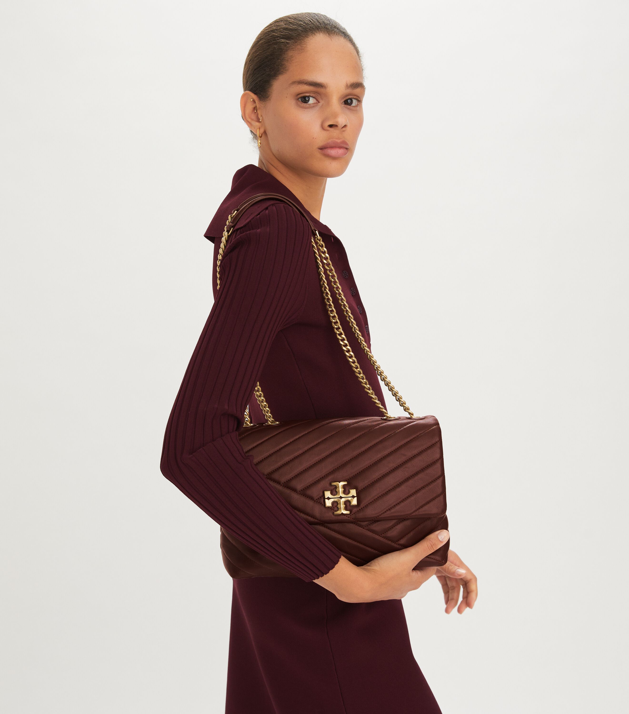 Kira Chevron Convertible Shoulder Bag, TEMPRANILLO | Tory Burch KW