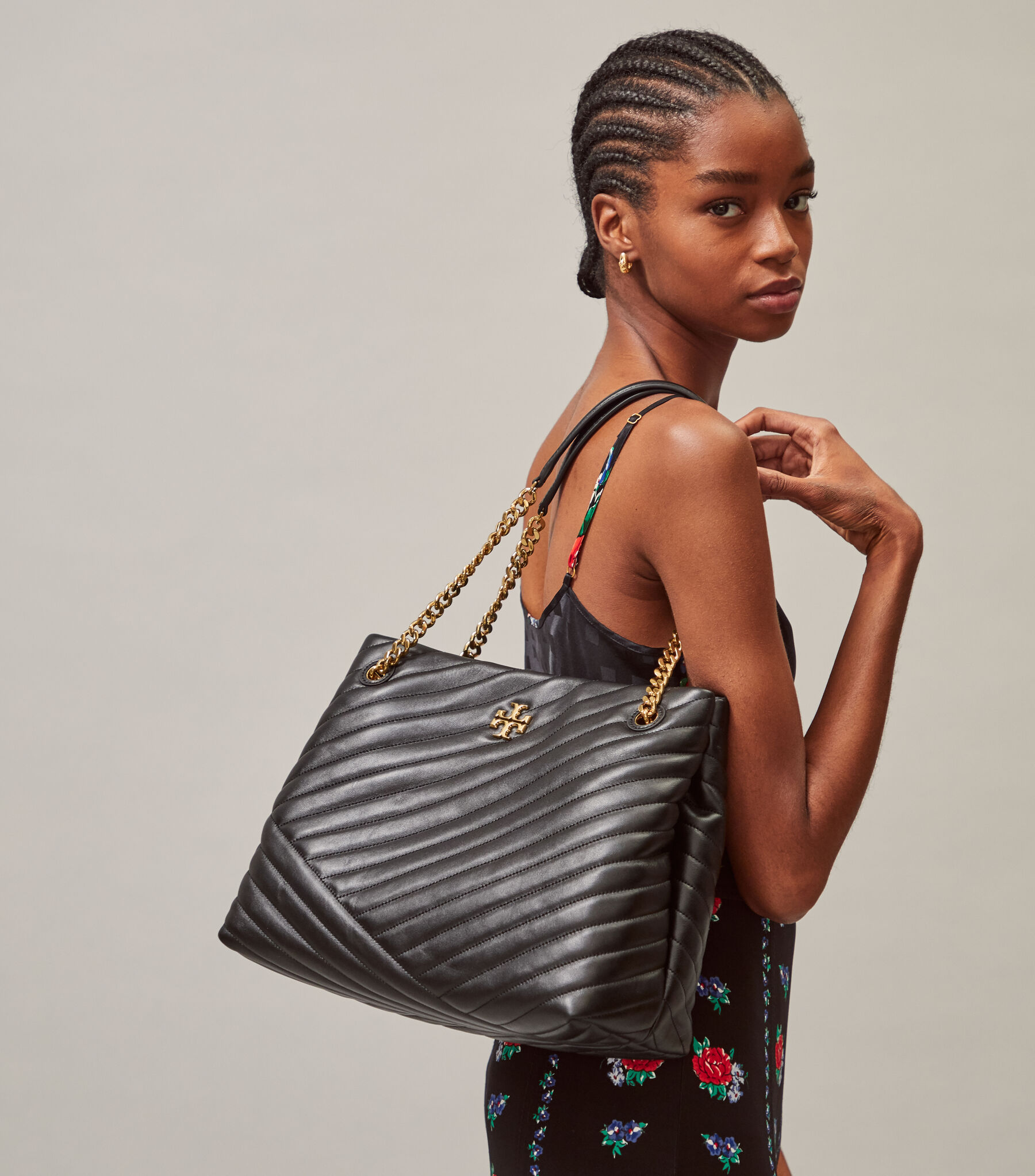 Kira Chevron Tote Bag, Black Tory Burch KW