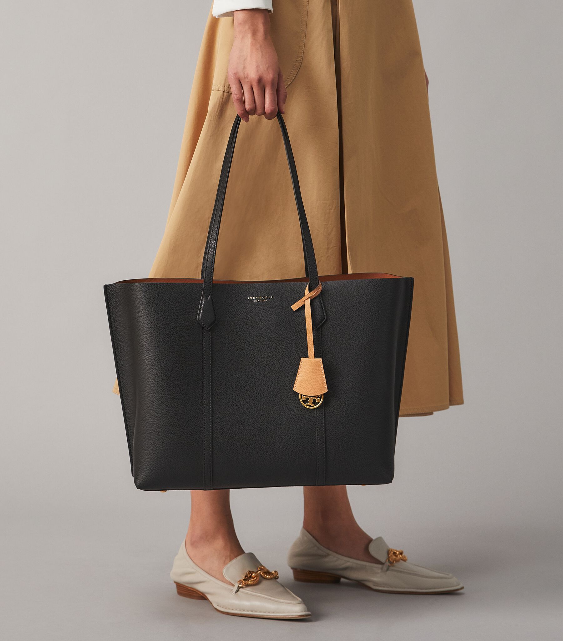 Perry Triple-Compartment Tote Bag, Black | Tory Burch KW