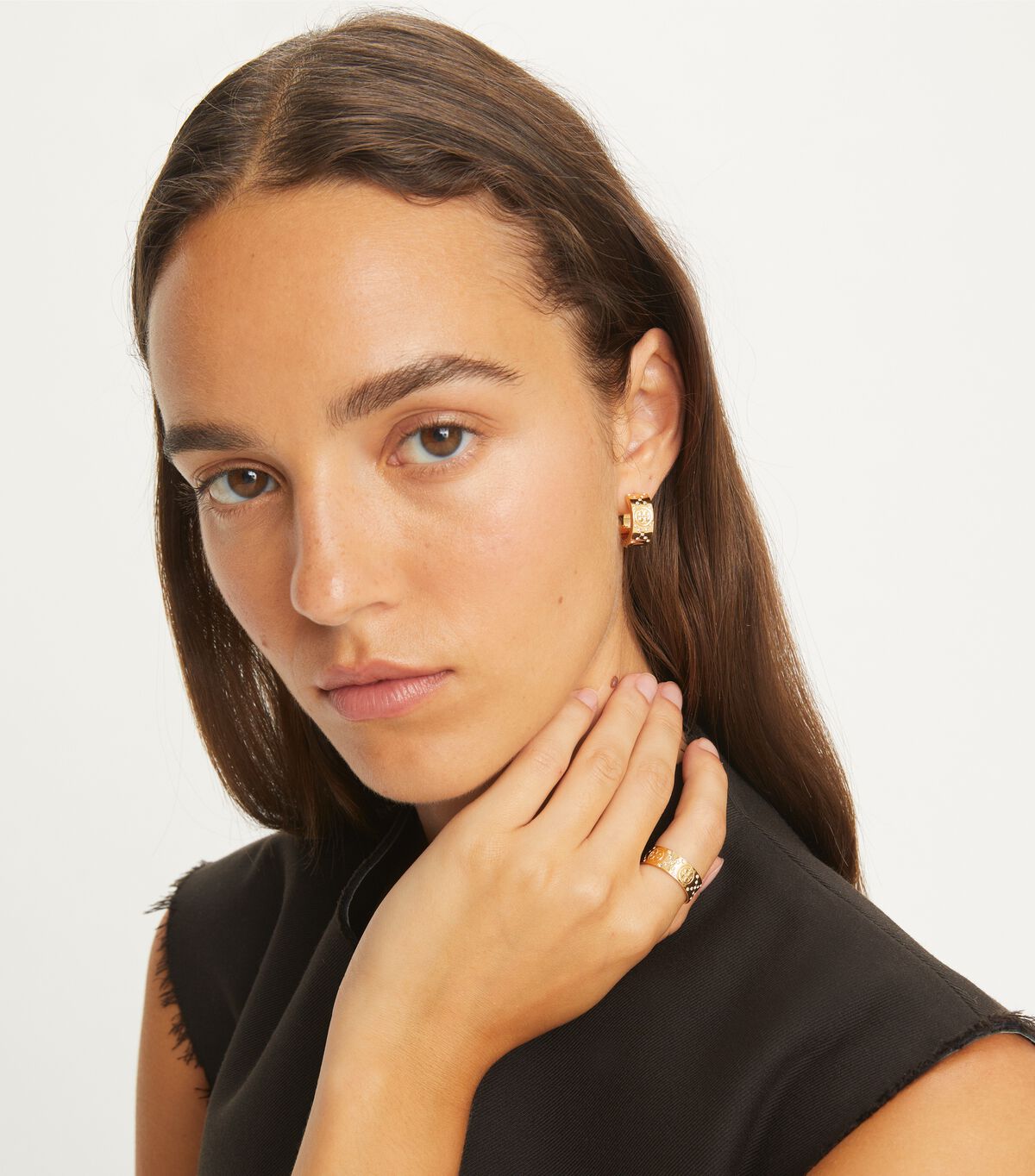 tory burch t monogram pave ring