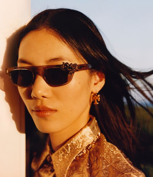 tory burch icon hoop earrings