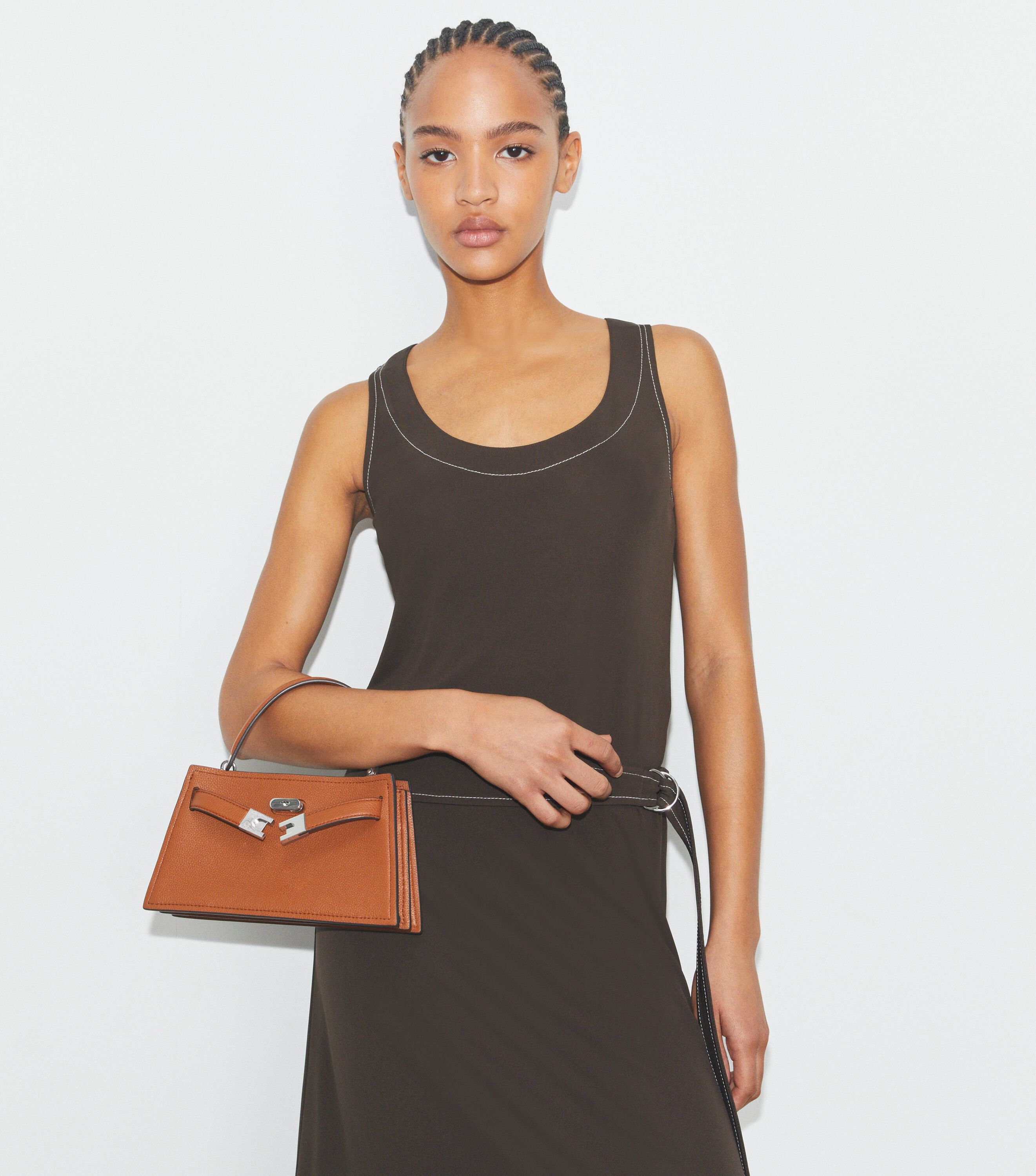 Tory Burch - 3時間限定⭐刺繍チュニックT.B.♥ Women's Clothing, Dresses, Designer Shoes, Handbags