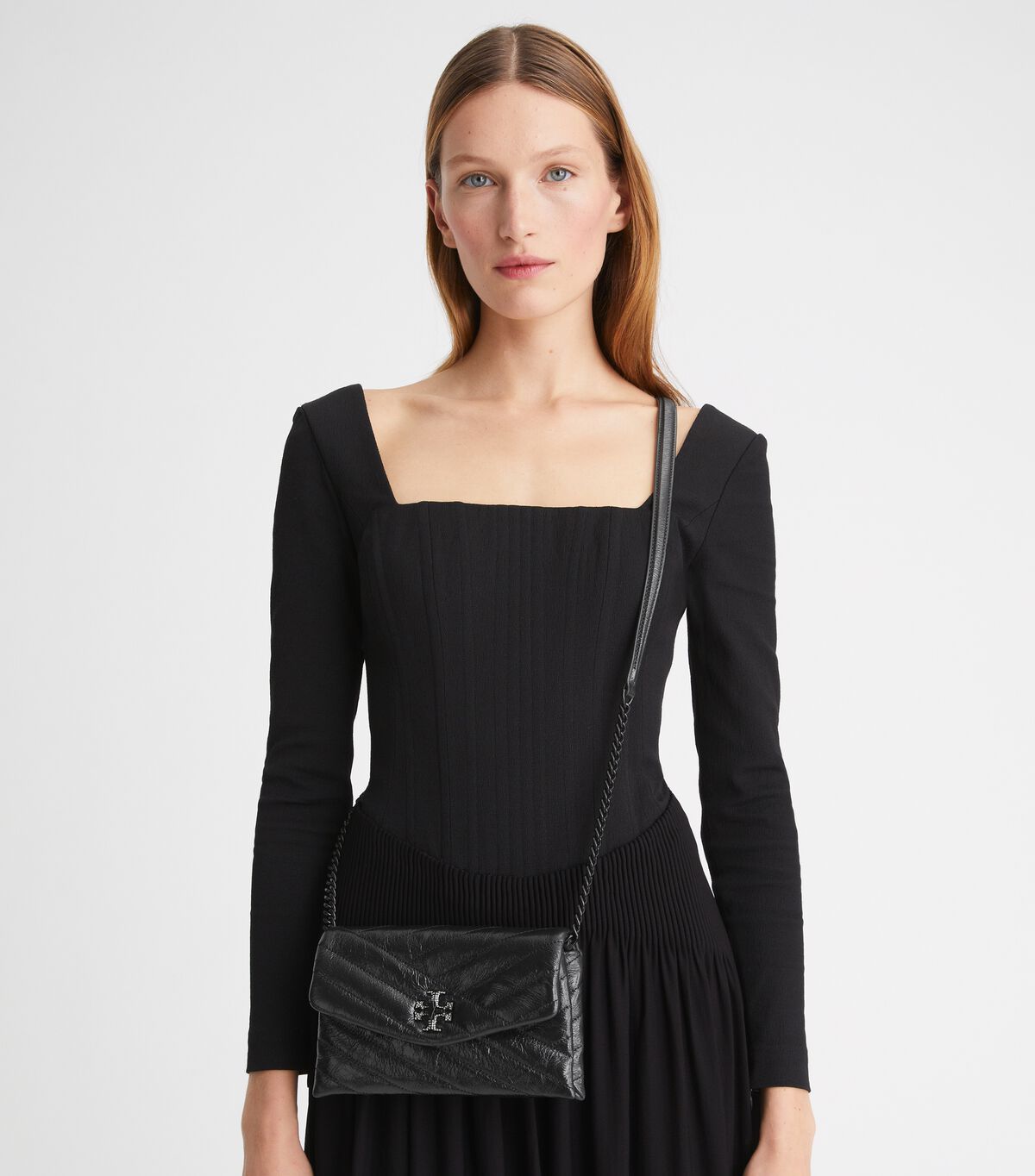 tory burch kira chevron metallic pave logo chain wallet