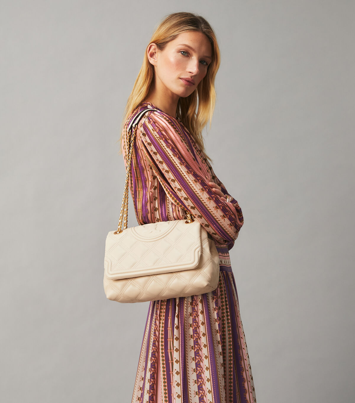 FLEMING SOFT CONVERTIBLE SHOULDER BAG Tory Burch KWT