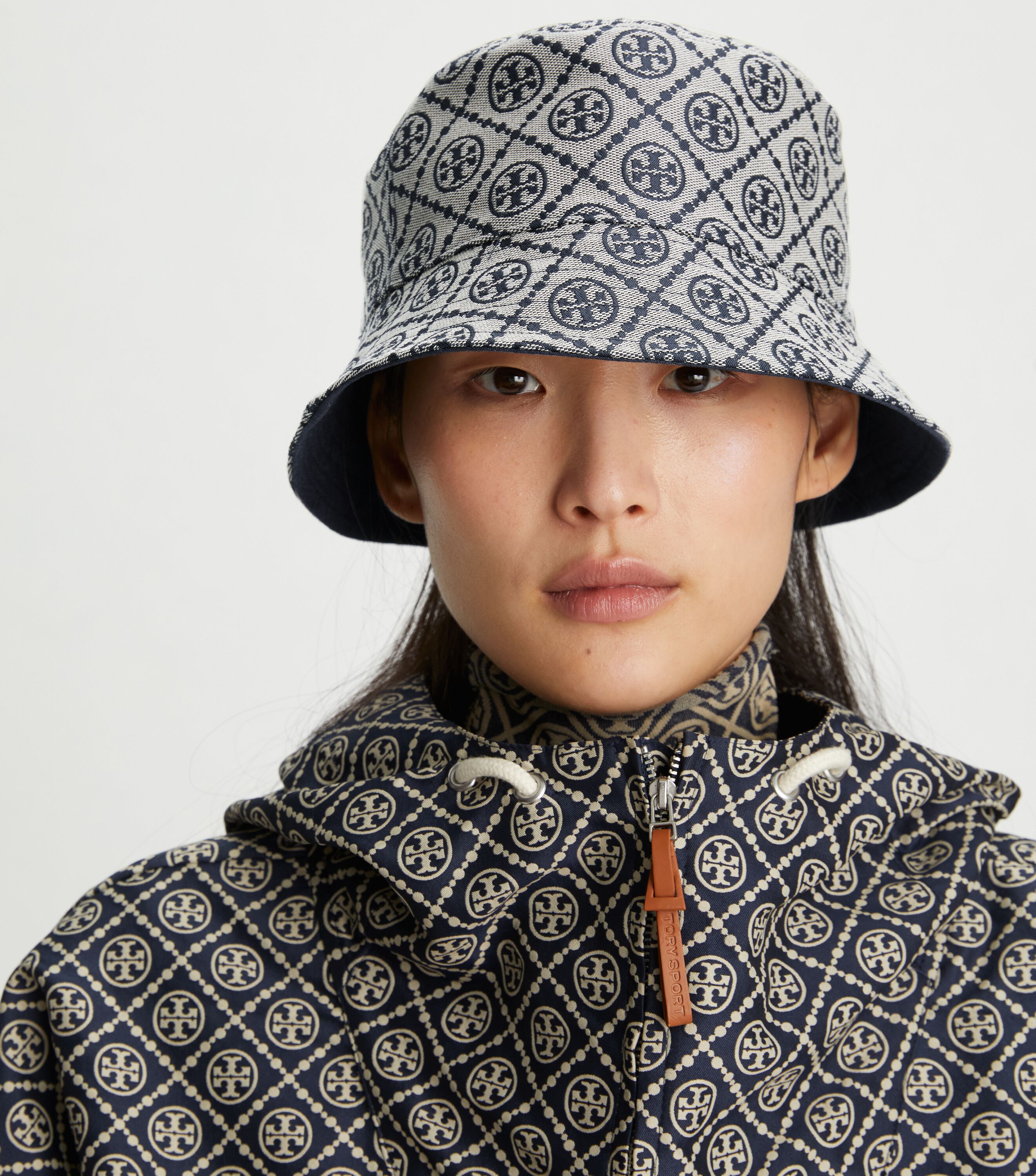 Bucket hat short brim sales