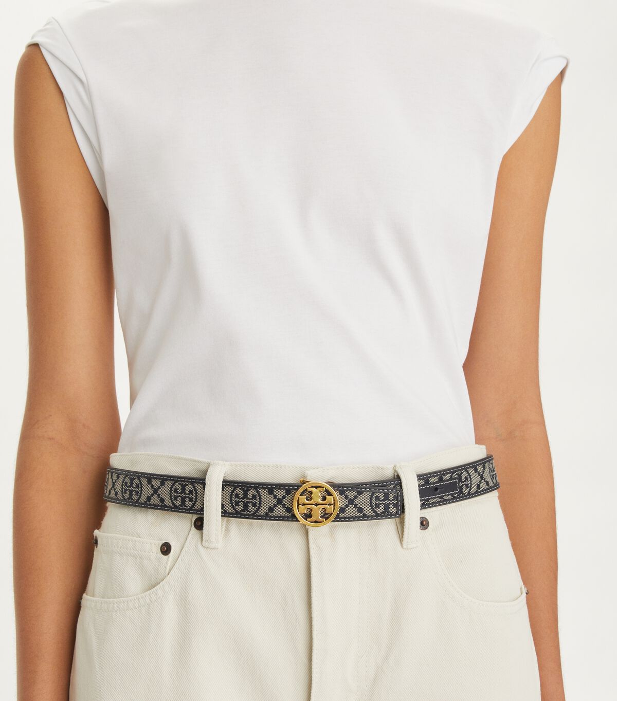 tory burch حزام ميلر مونوغرام مقاس 1 بوصة