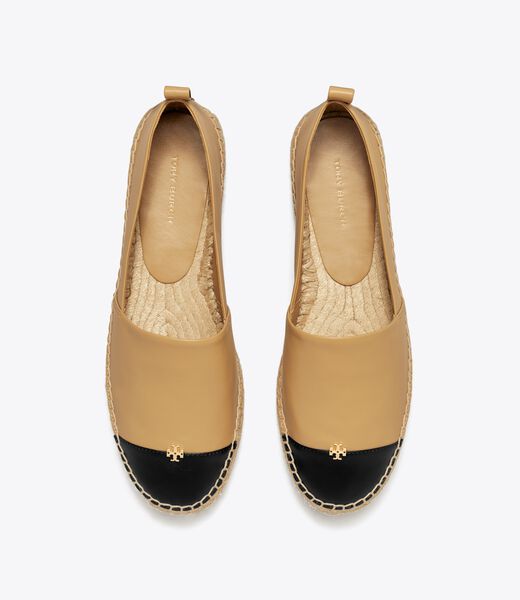 tory burch حذاء إسبادريل بقصة كاب تو