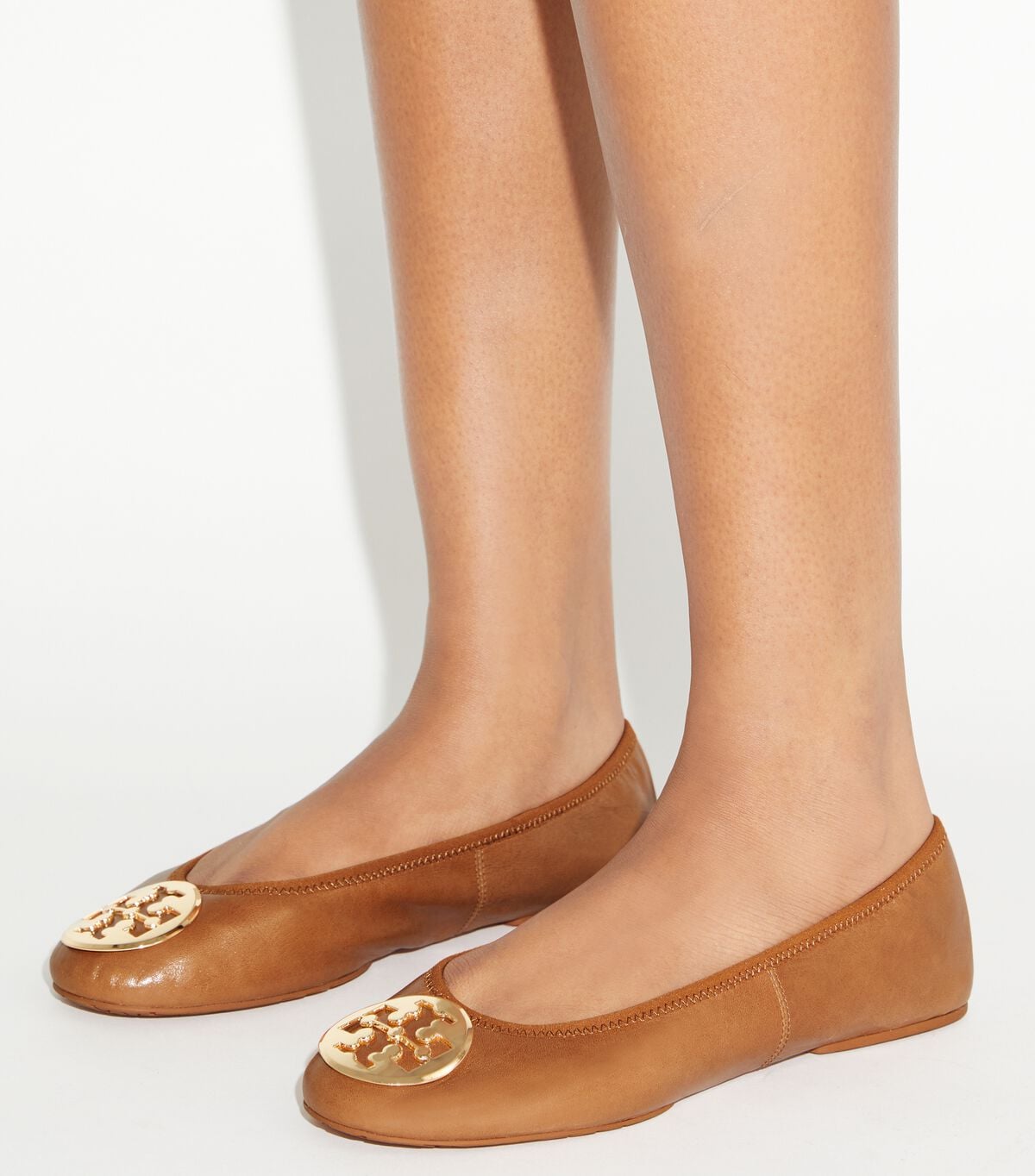 ريفا ترافل باليه tory burch ريفا ترافل باليه