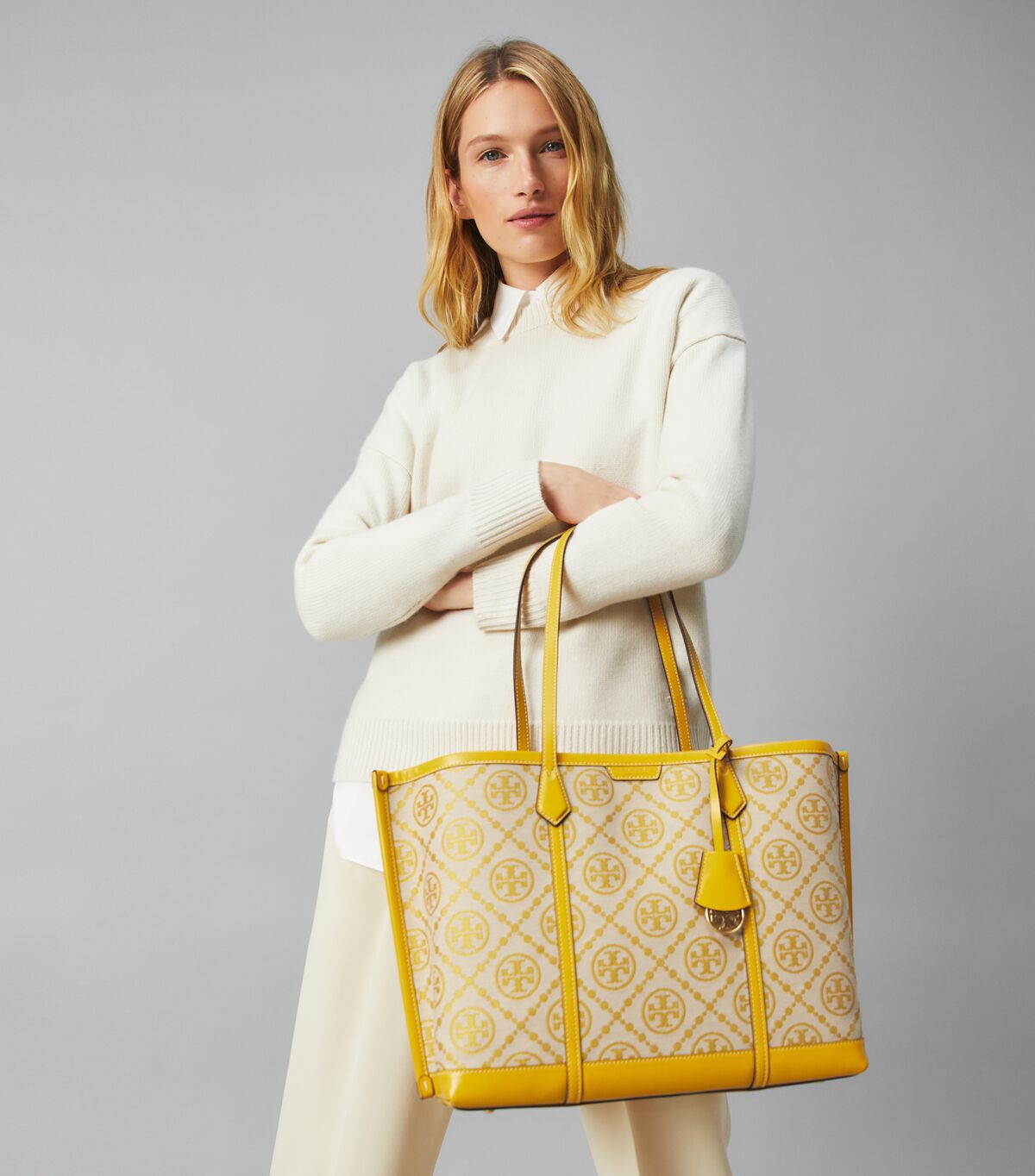 Perry T Monogram Triple-compartment Tote | Tory Burch KWT