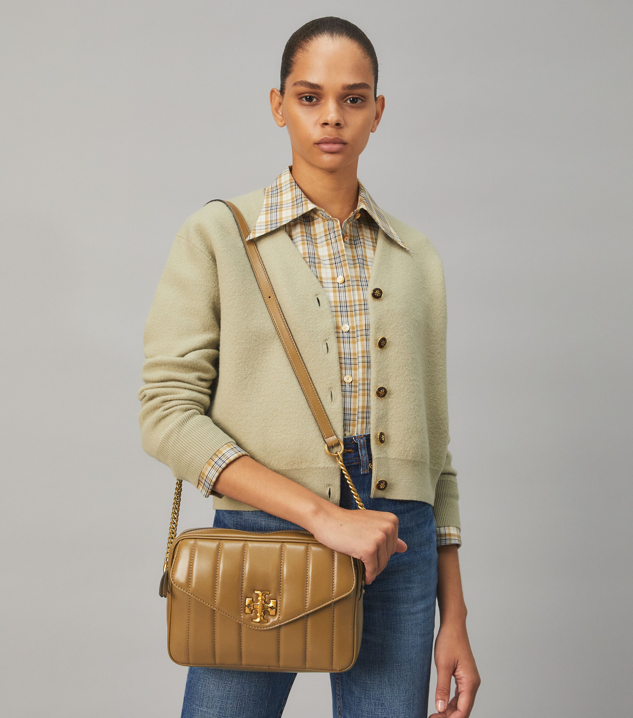 Tory burch shop quilted camera bag