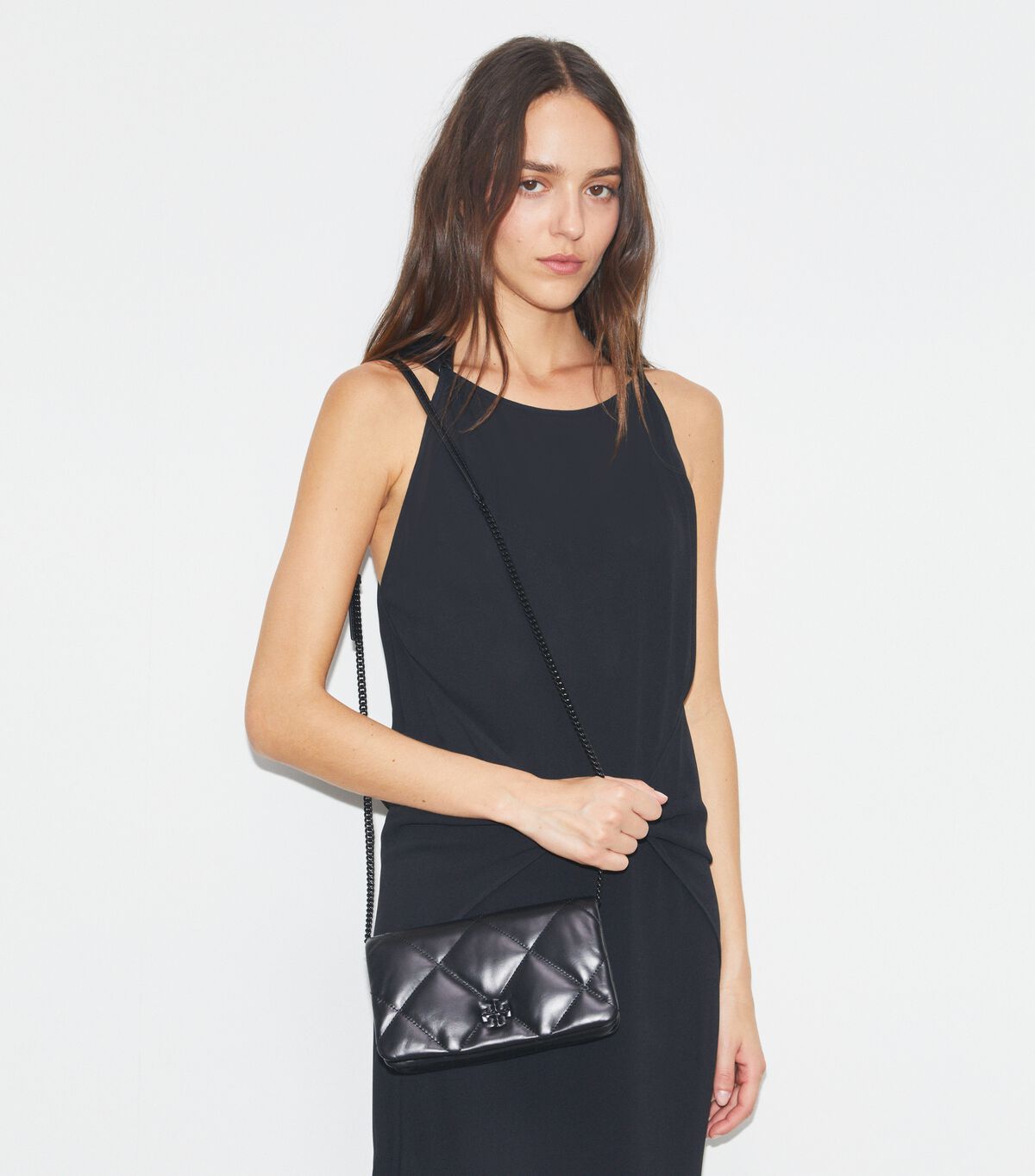 tory burch kira diamond quilt chain wallet