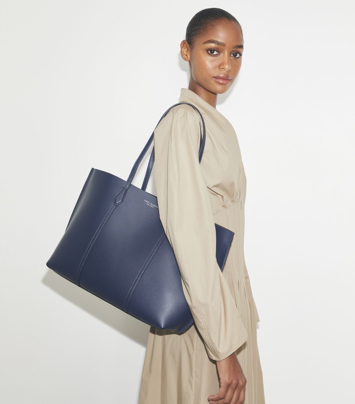 tory burch perry tote