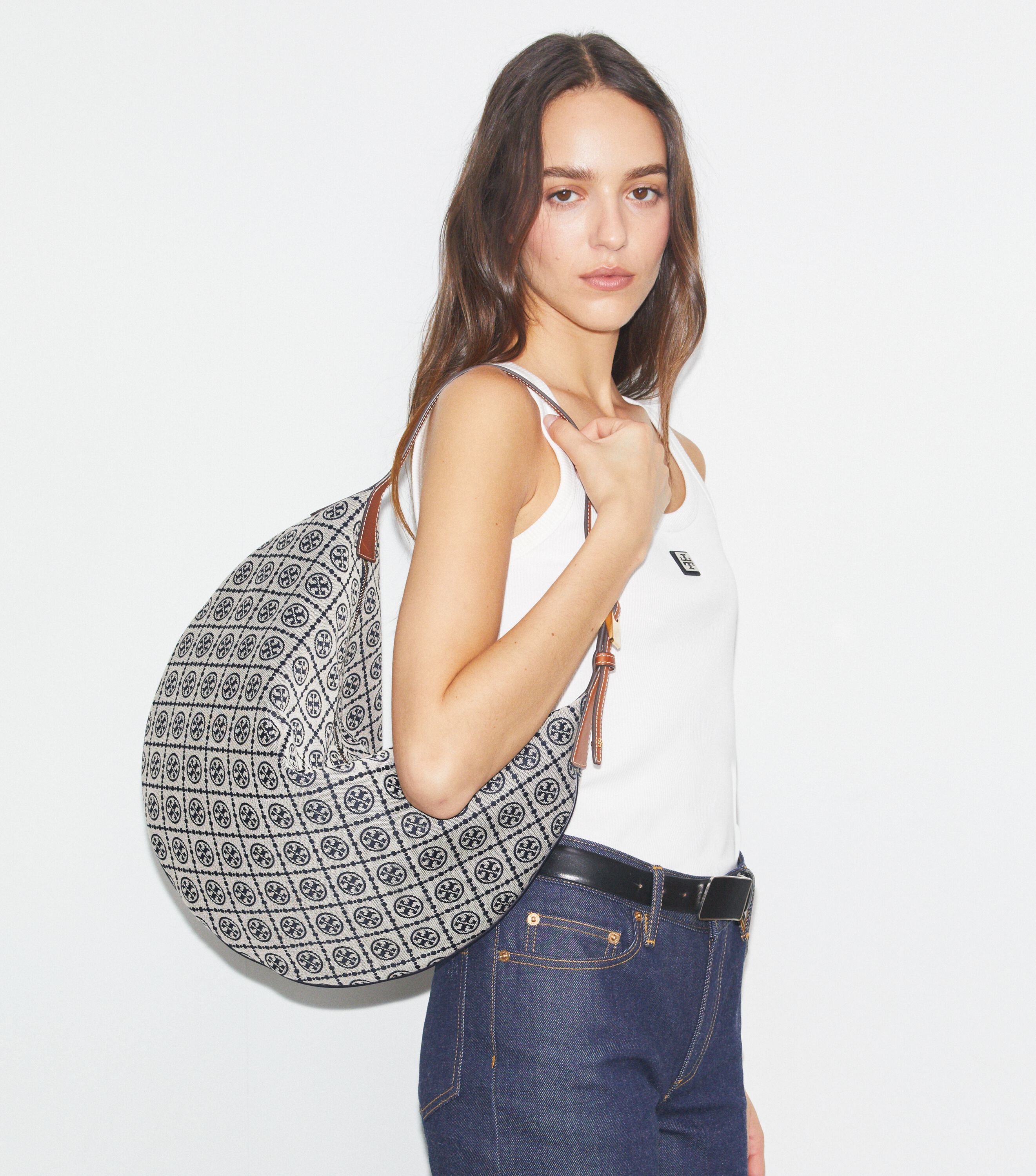 Tory Burch - 3時間限定⭐刺繍チュニックT.B.♥ キラ ダイヤモンドキルト スモールサッチェルバッグ: レディース