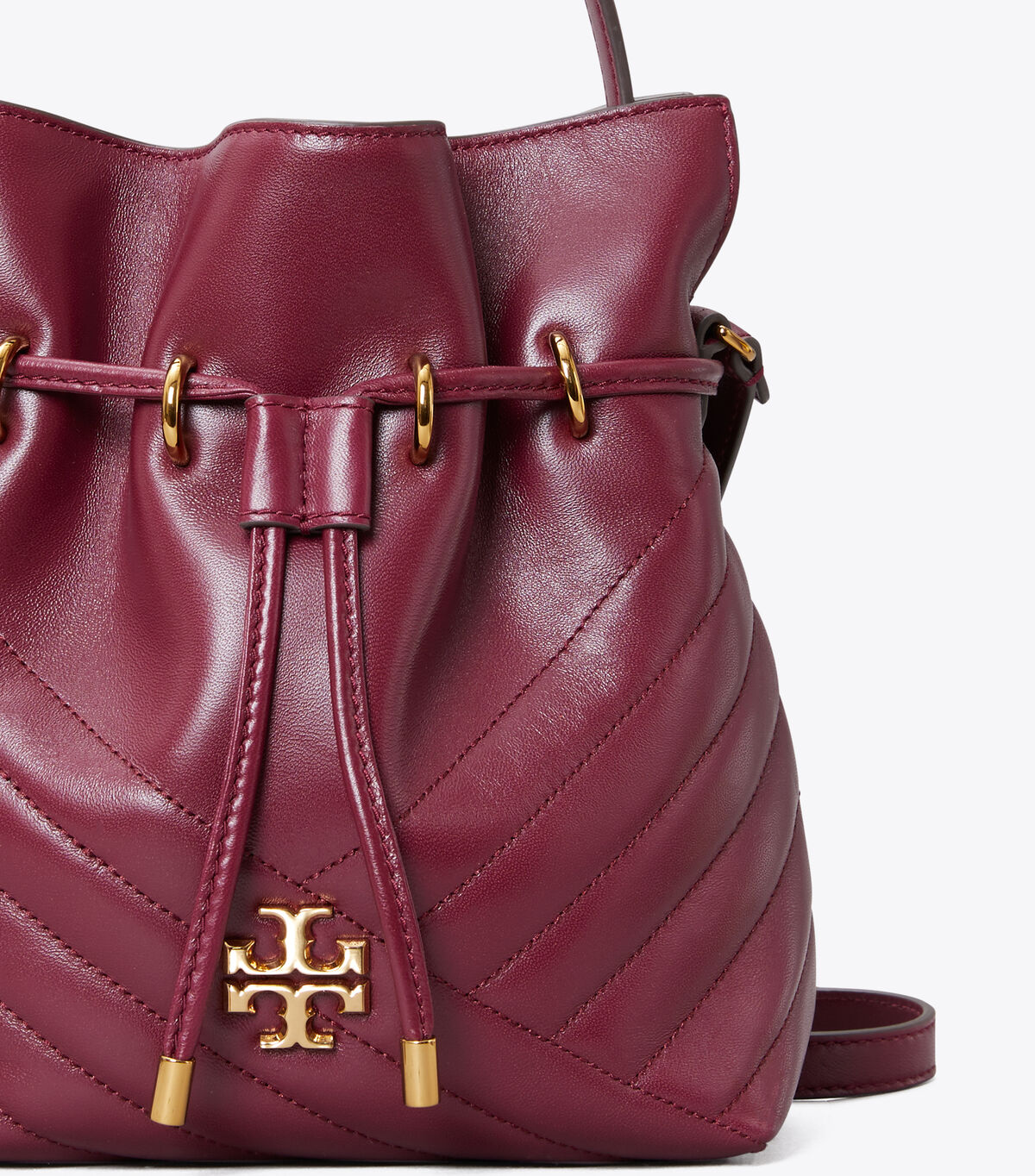 tory burch kira chevron mini bucket bag