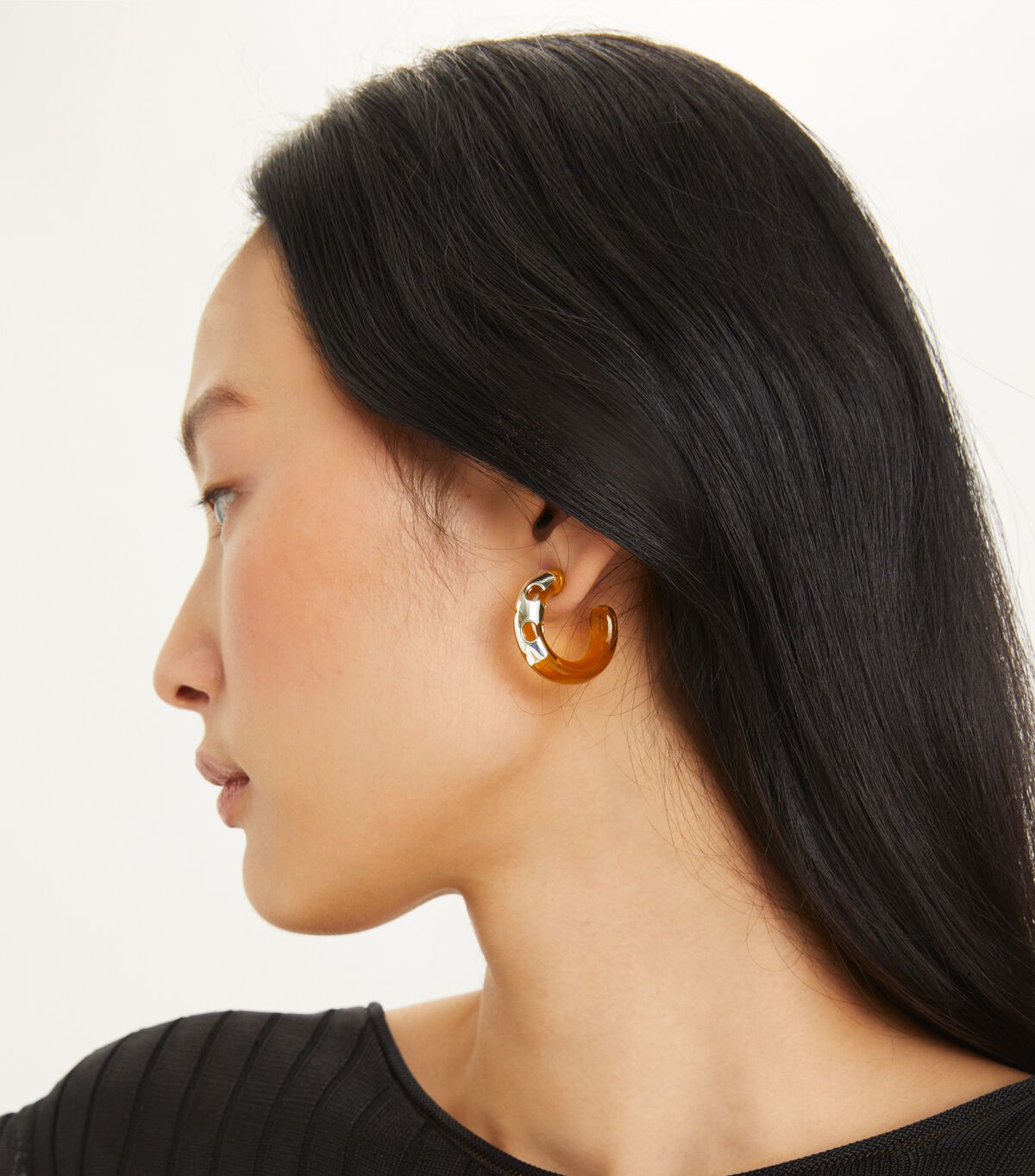 tory burch resin hoop earring
