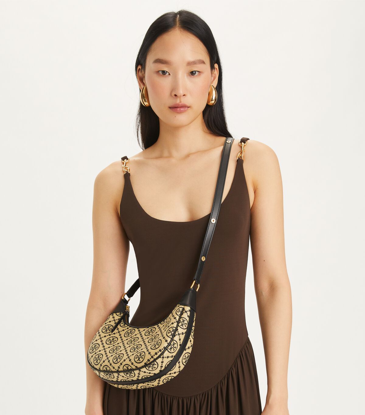 tory burch t monogram raffia crescent bag