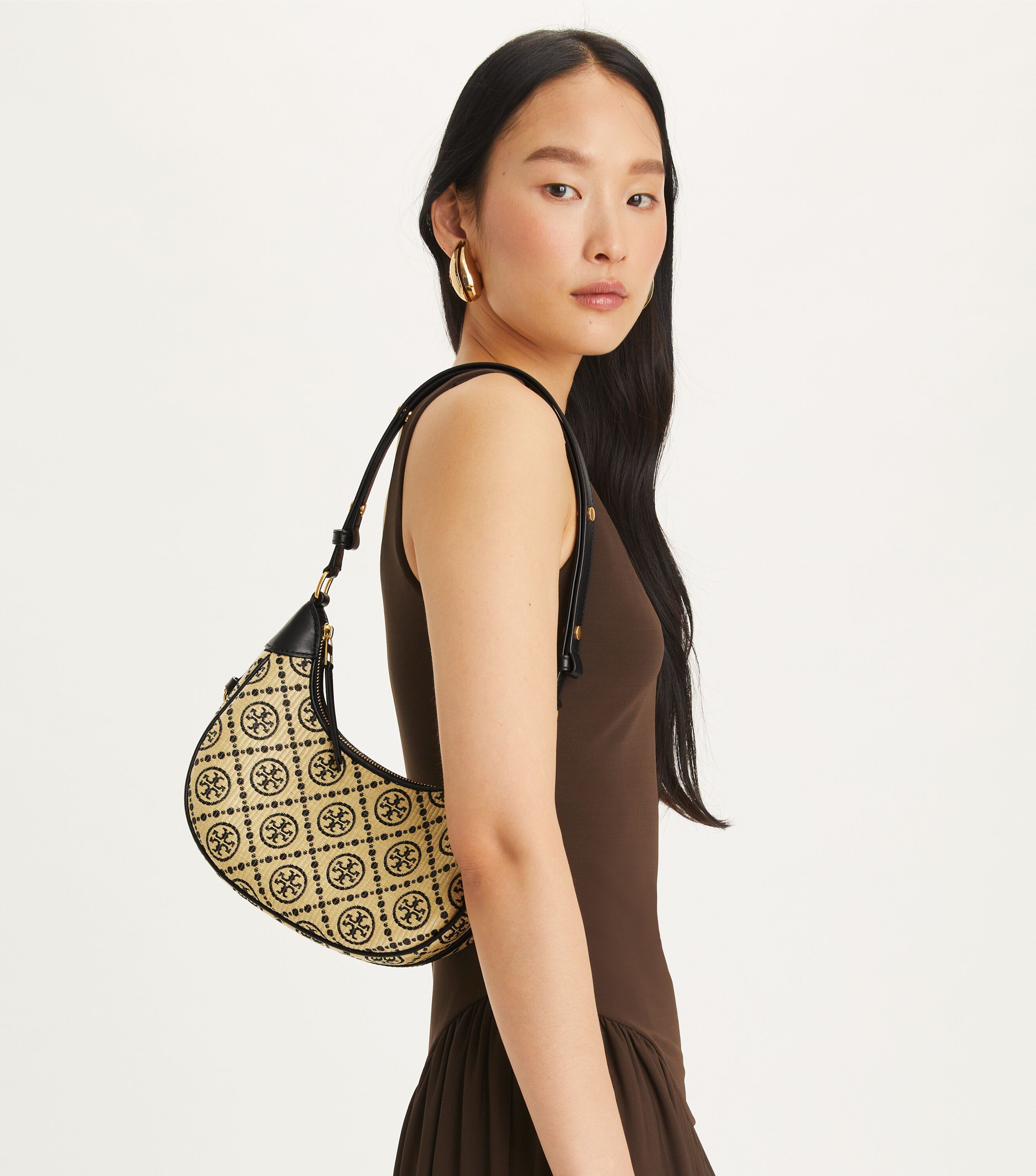 【TORY BURCH】RAFFIA T MONOGRAM TOTE BAG Tory Burch T Monogram Raffia Square Tote | Shopbop
