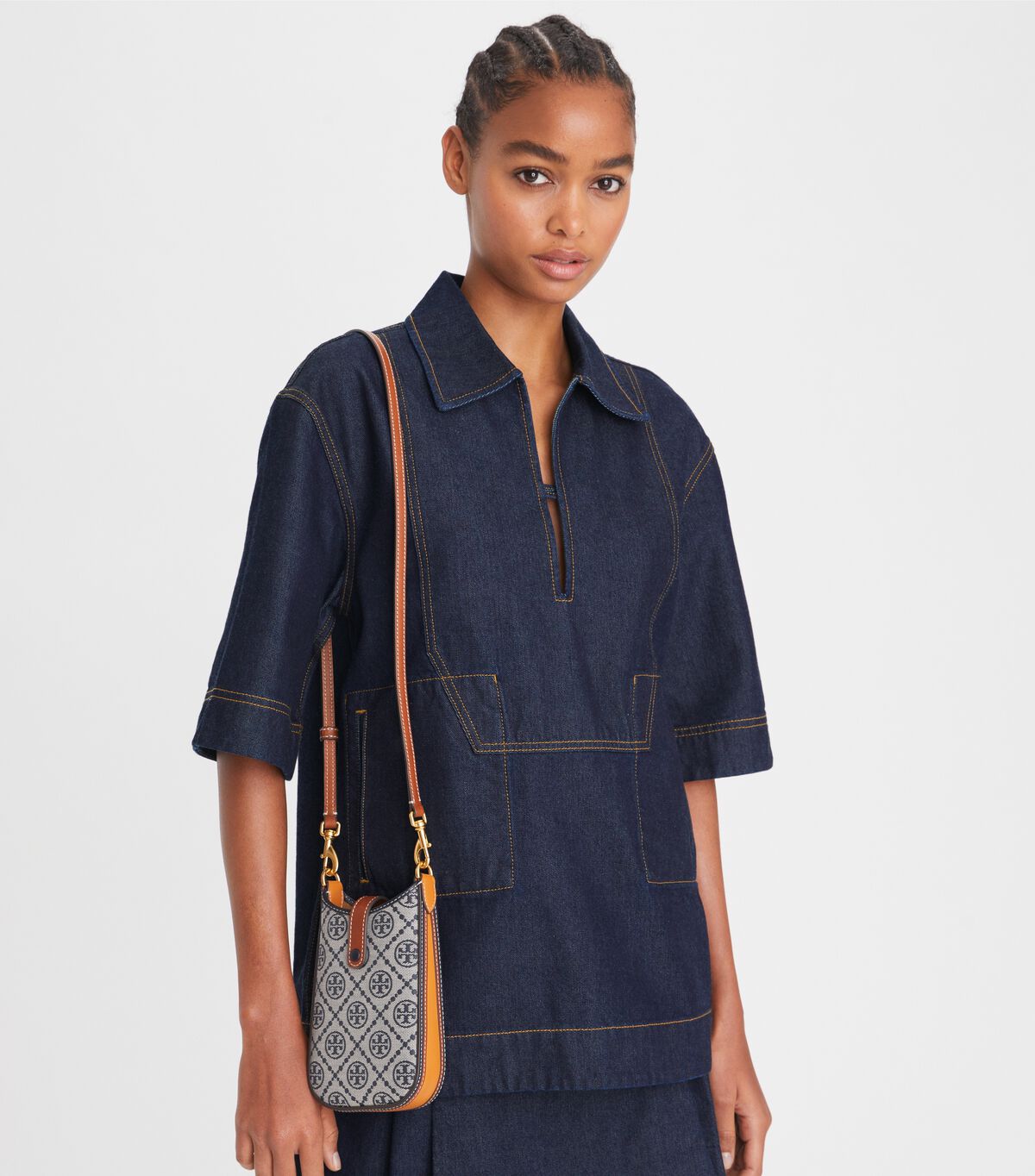 tory burch t monogram phone crossbody
