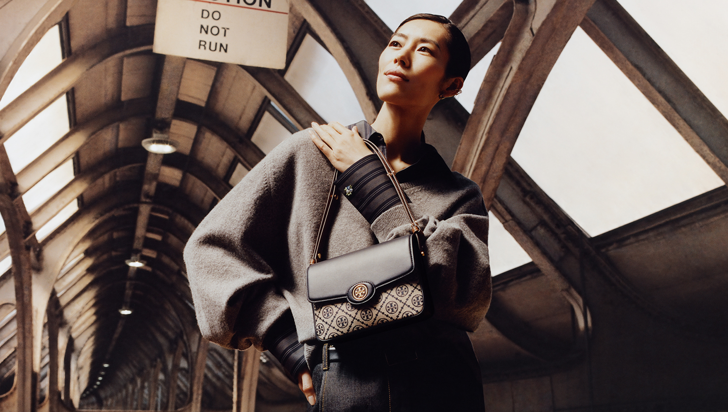 Robinson Shoulder Bag