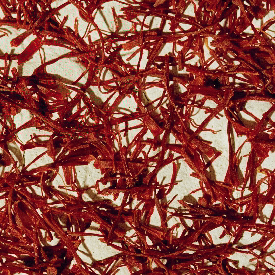 Saffron and Indian cypriol essence